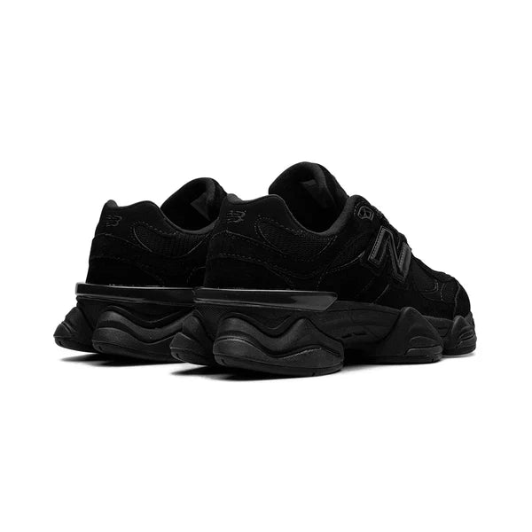 NB - 9060 Black Cat